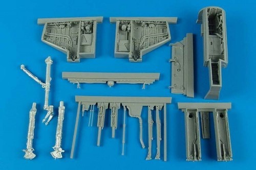 Skyhawk wheel bay gun - bay,